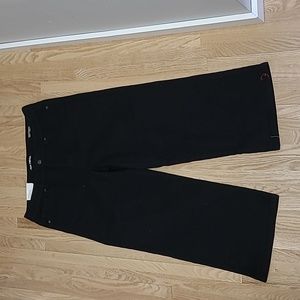 NWT black wide leg crops